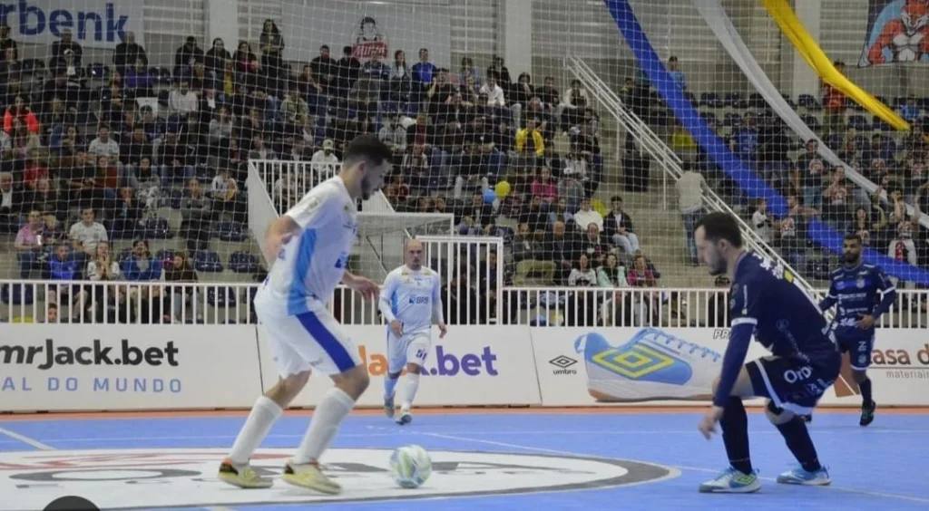 Brasília Futsal x São Lourenço: assista ao vivo ao jogo de hoje (02/07)