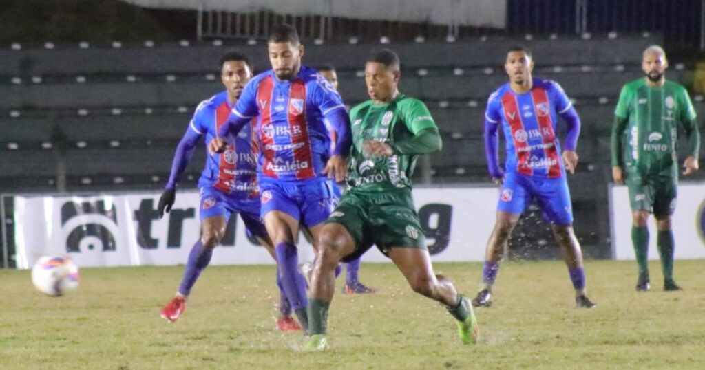 Camboriú x Carlos Renaux: assista ao vivo ao jogo de hoje (25/07)