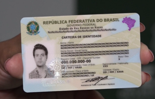 Nova identidade em formato cartão será emitida a partir deste mês no Ceará