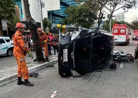 Alcoolizado, motorista de 18 anos invade contramão e atropela duas pessoas em Fortaleza