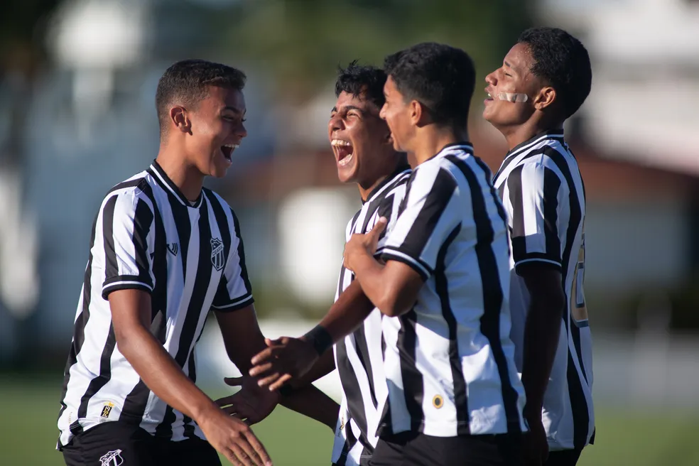 Ceará x Botafogo-SP - onde assistir ao vivo, horário do jogo e escalações