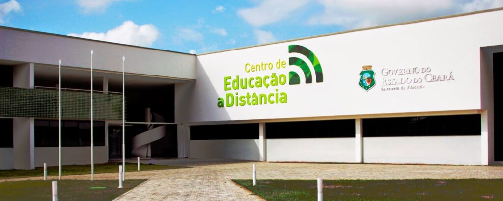 Ceará lança mais de 18 mil novas vagas para a educação a distância nesta sexta-feira (12)