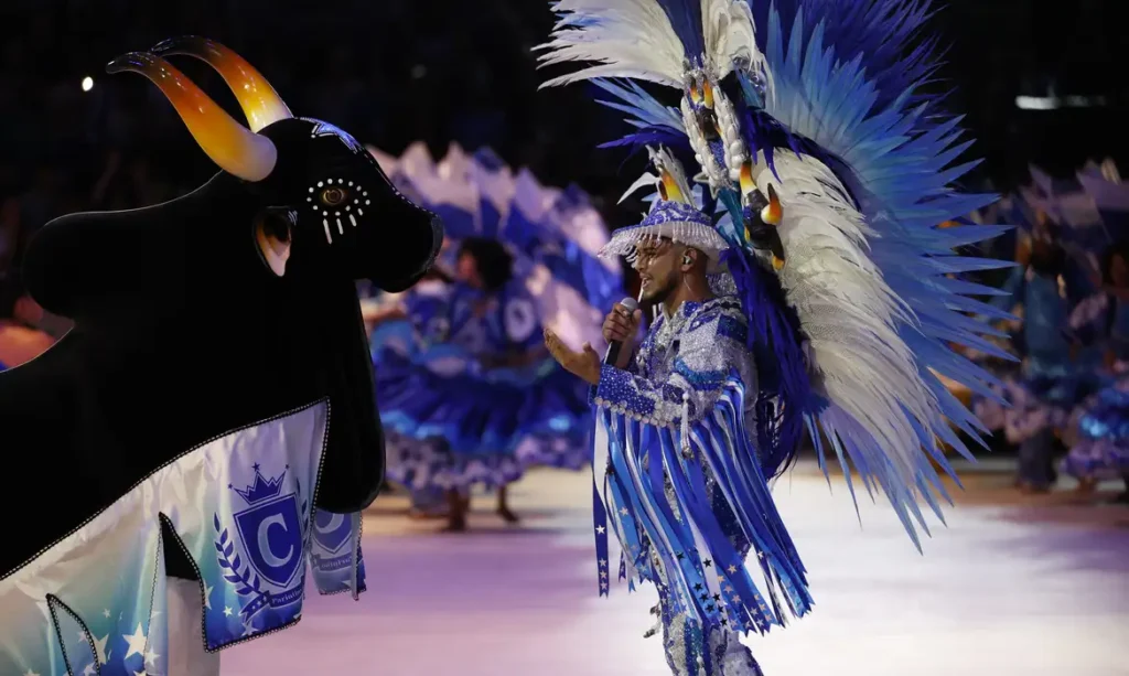 Caprichoso é campeão de Parintins pela terceira vez consecutiva