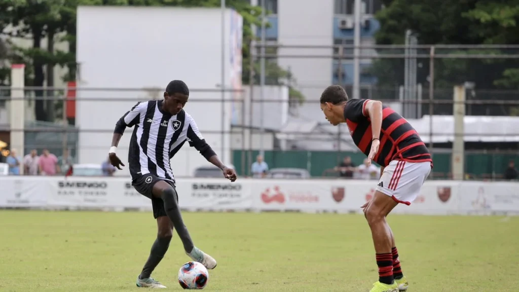 Flamengo x Botafogo: assista ao vivo ao jogo de hoje (08/07)