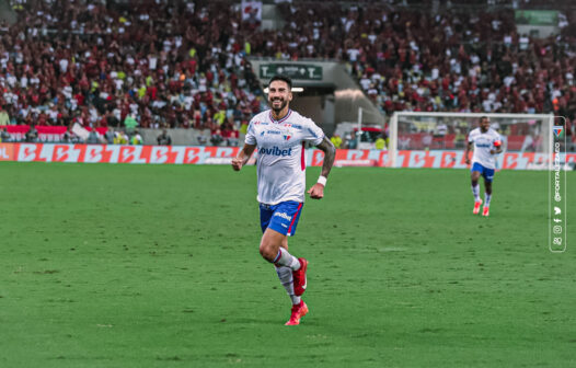 Fortaleza vence o Flamengo, encosta no G-6 e tira o rival da liderança da Série A