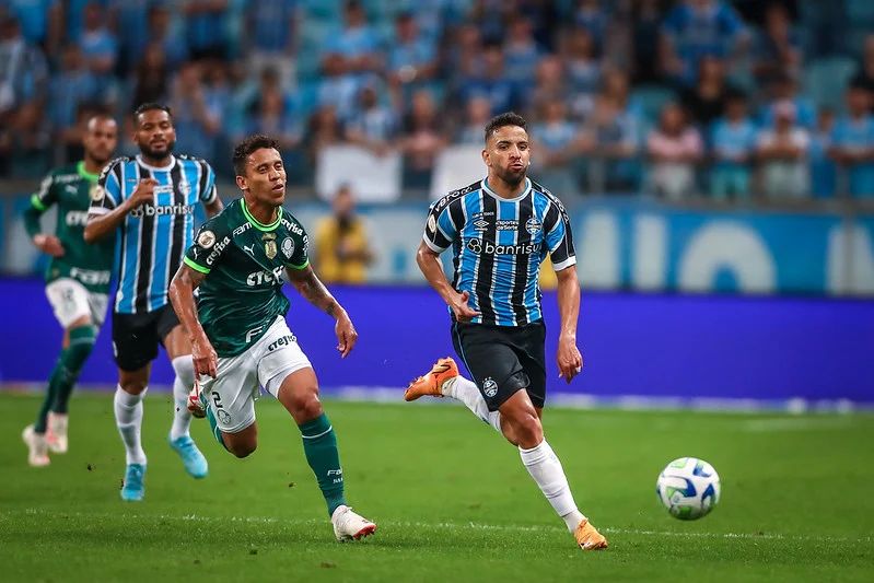 Grêmio x Palmeiras: assista ao vivo ao jogo de hoje (04/07)