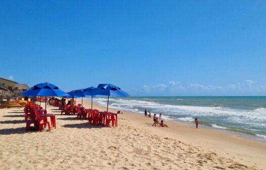 Fortaleza tem 22 trechos de praia próprios para banho no fim de semana