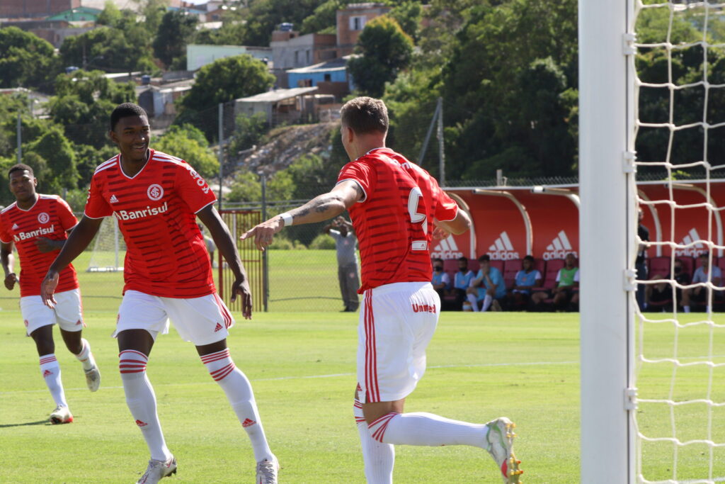 Internacional x Atlético-GO: assista ao vivo ao jogo de hoje (10/07)