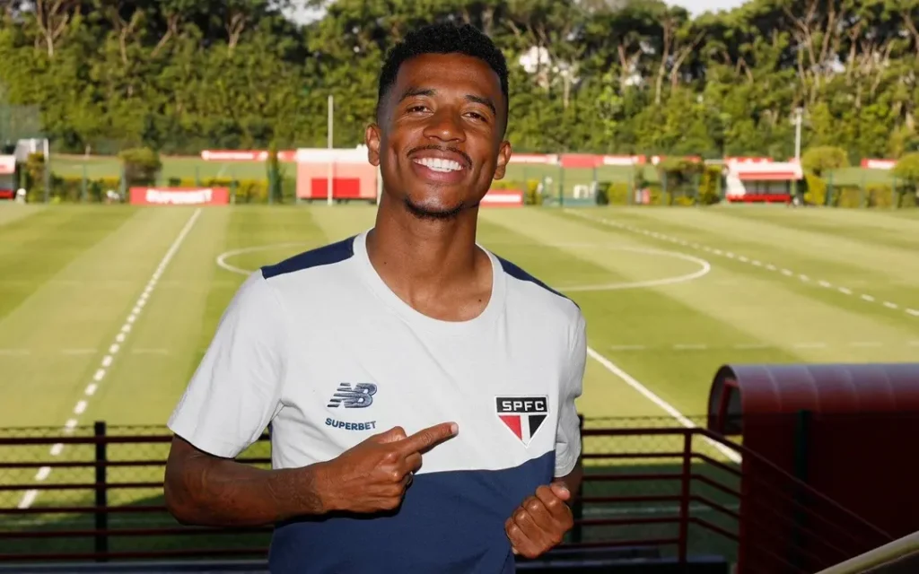 Marcos Antônio é registrado no BID da CBF e pode estrear pelo São Paulo contra o Goiás