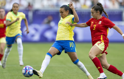 Marta é expulsa, Brasil perde da Espanha e ‘seca’ rivais para avançar no futebol em Paris-2024