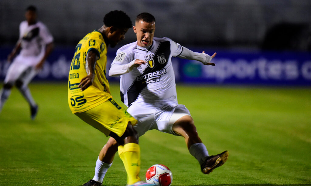 Ponte Preta x Vila Nova: assista ao vivo ao jogo de hoje (23/07)