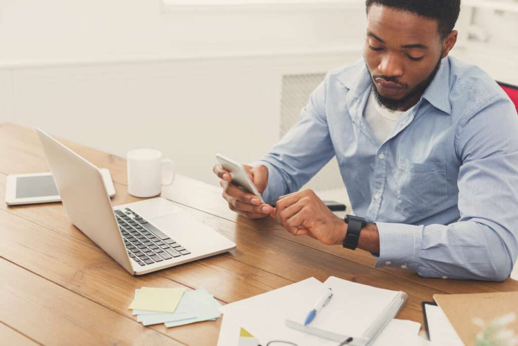 Ghosting: por que isso acontece e como lidar quando o recrutador desaparece durante o processo de seletivo