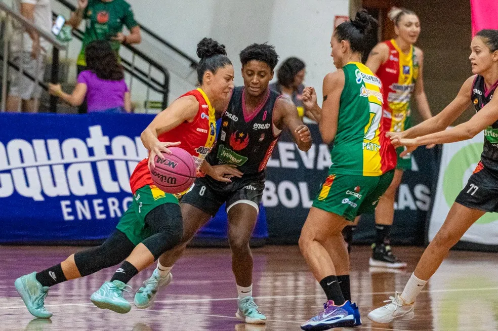 Sampaio Basquete x Campinas: assista ao vivo ao jogo da LBF de hoje (01/07)