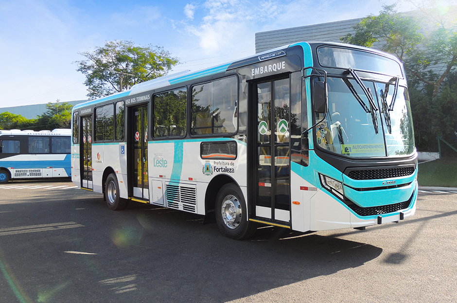 Linhas de ônibus voltam a circular após ataques na região do Grande Pirambu