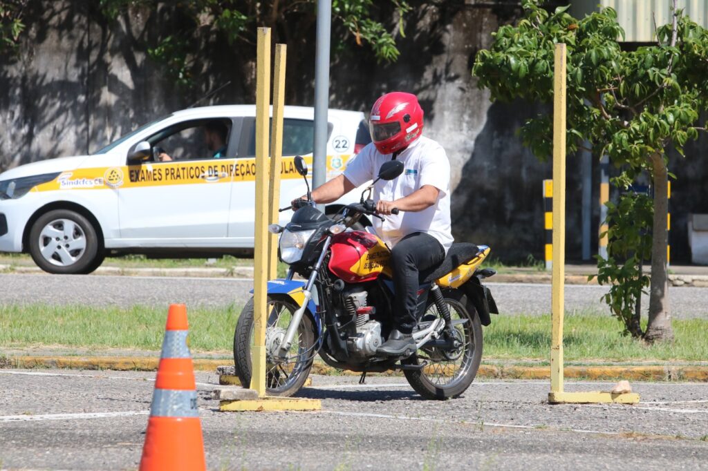 Programa CNH Popular inicia atendimentos no interior do Ceará; confira como se inscrever