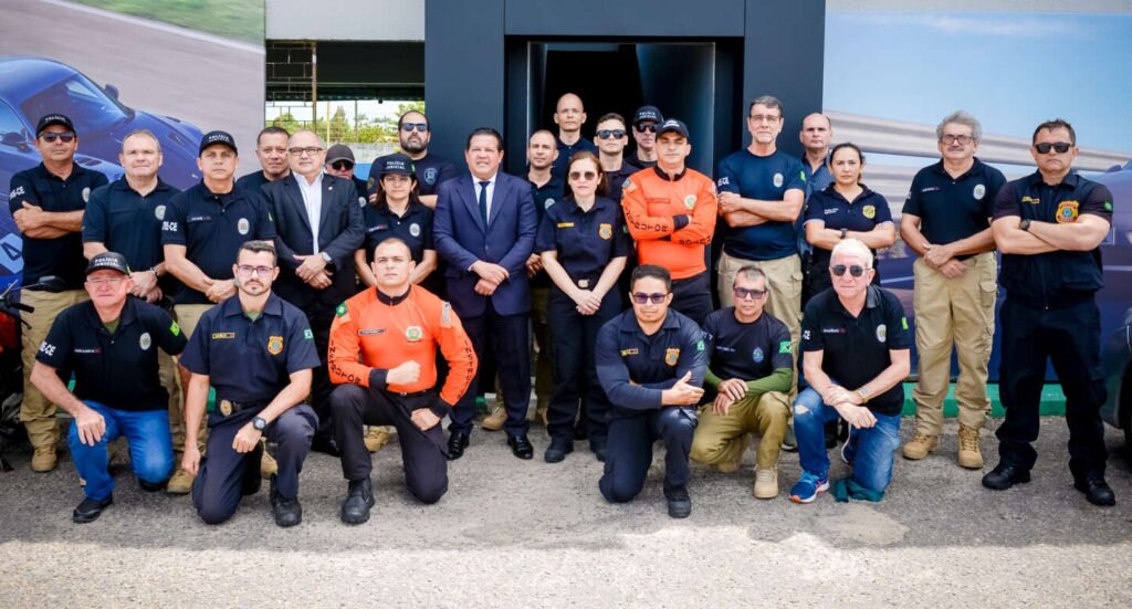 Agentes de polícia judicial participam de curso no Ceará para reforçar segurança durante período eleitoral