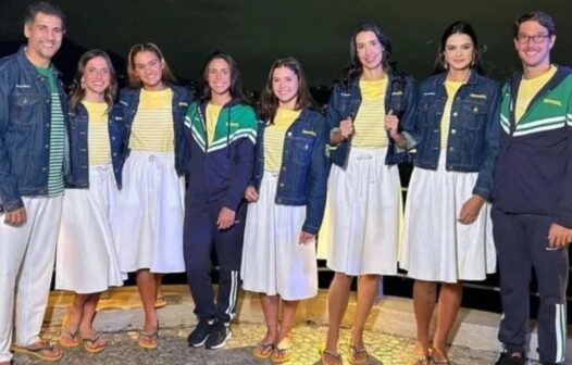 Anitta se pronuncia sobre o uniforme da seleção brasileira para as Olímpiadas