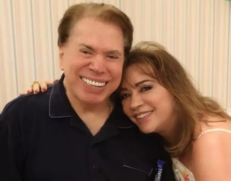 ‘Ele está bem’, garante Íris Abravanel sobre o estado de saúde de Silvio Santos