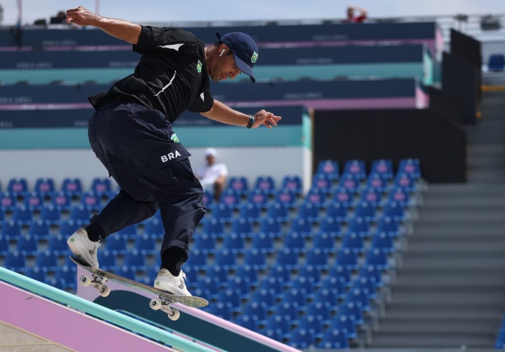 Kelvin Hoefler garante vaga na final do skate e vai disputar medalha nos Jogos de Paris-2024