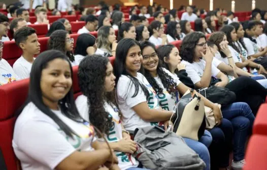 Assembleia Legislativa do Estado do Ceará oferta cursos gratuitos para quem sonha com a universidade