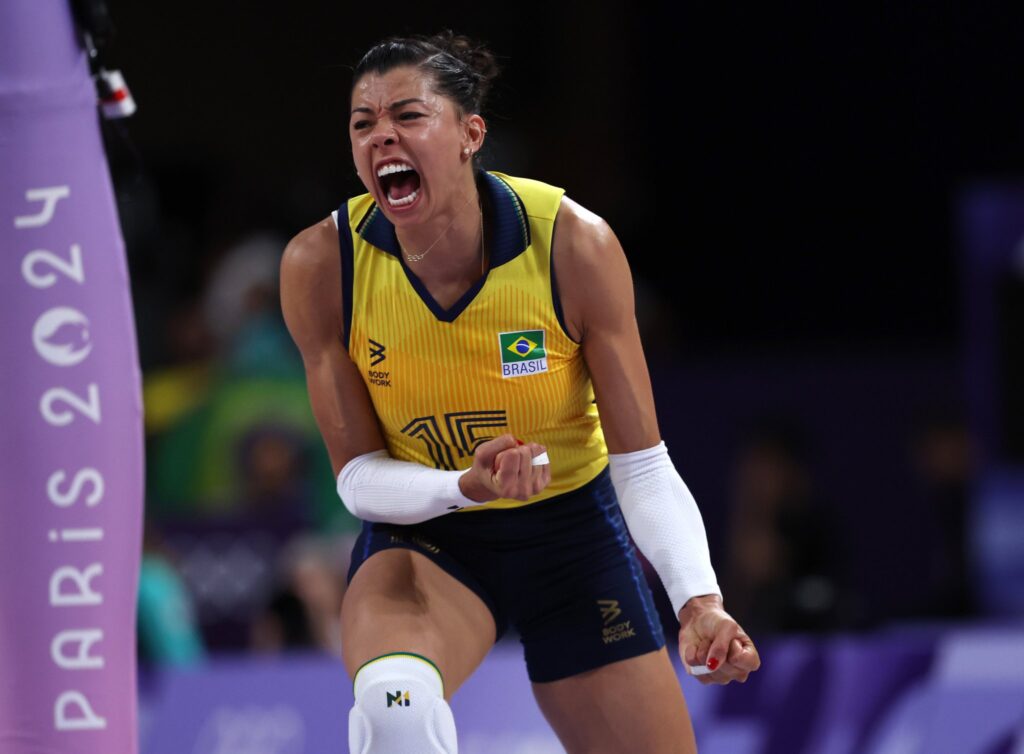 Brasil vence a Polônia e termina como líder do Grupo B no vôlei feminino nas Olimpíadas 2024