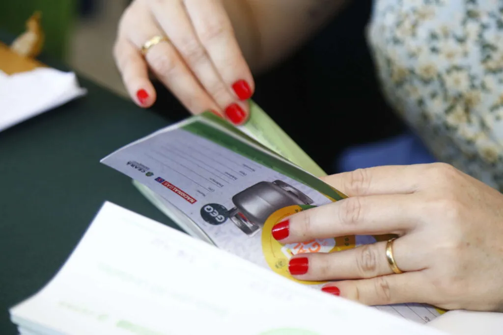 Mais de 200 mil famílias receberão Vale Gás Social no Ceará em agosto; confira as datas