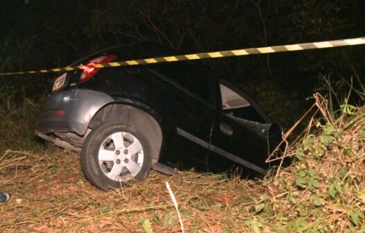 Motorista é baleado e morto ao volante ao dirigir pelo 4º Anel Viário, em Fortaleza