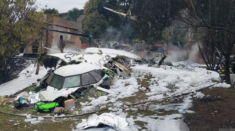 Governo Federal anuncia comitê de crise após queda de avião em Vinhedo