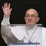 “Continuo com confiança”, diz Papa Francisco em mensagem de fé após internação