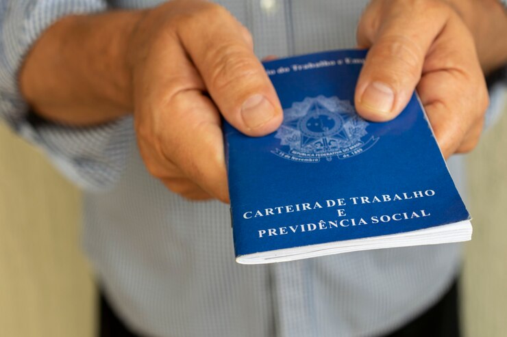 Dia dos Pais: Quais são os direitos garantidos pela CLT?