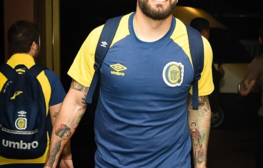 Rosario Central alerta torcedores sobre gestos racistas no Brasil