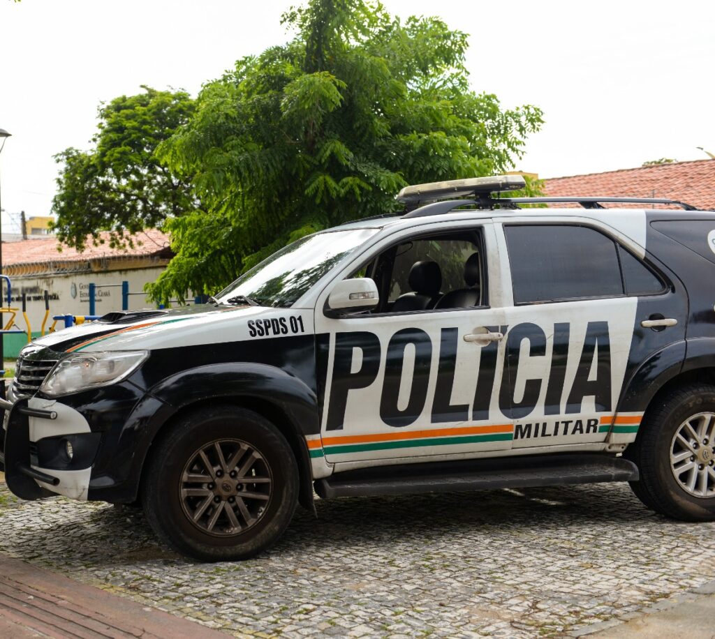 Tentativa de ataque com coquetel molotov à base da PM é frustrada em Fortaleza