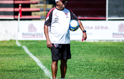 Raimundo Wagner comanda o Ferroviário no último jogo da Série C