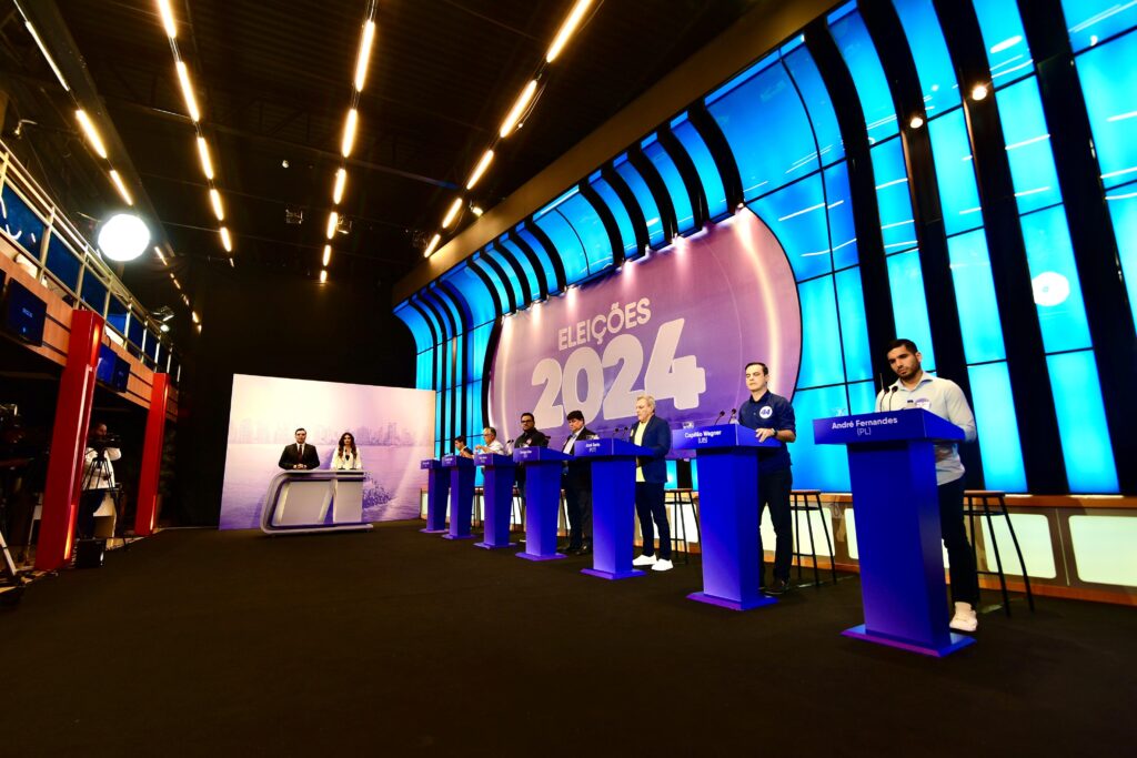 Ao vivo: acompanhe em tempo real o debate da TV Cidade com os candidatos à Prefeitura de Fortaleza