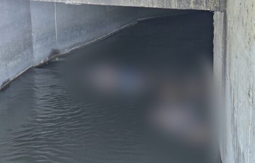 Dois corpos são encontrados com marcas de balas boiando em canal em Fortaleza