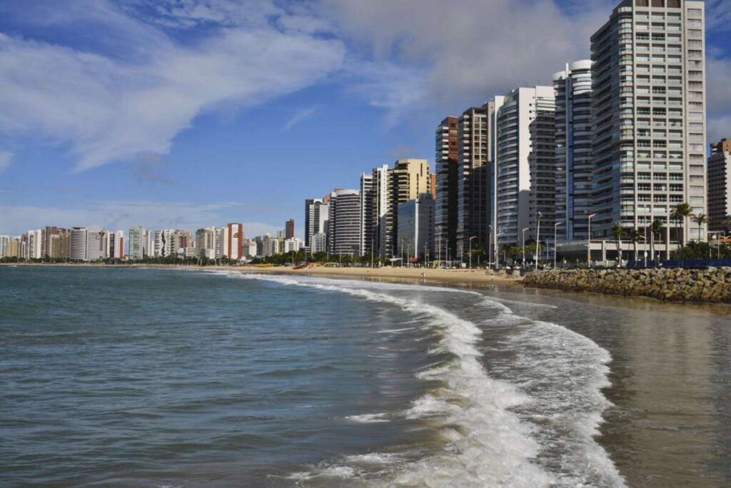 Construtora prepara para 2025 arranha-céu de 50 andares na Beira Mar, em Fortaleza