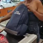 Mulher tenta furtar várias peças de picanha de supermercado e é flagrada por segurança