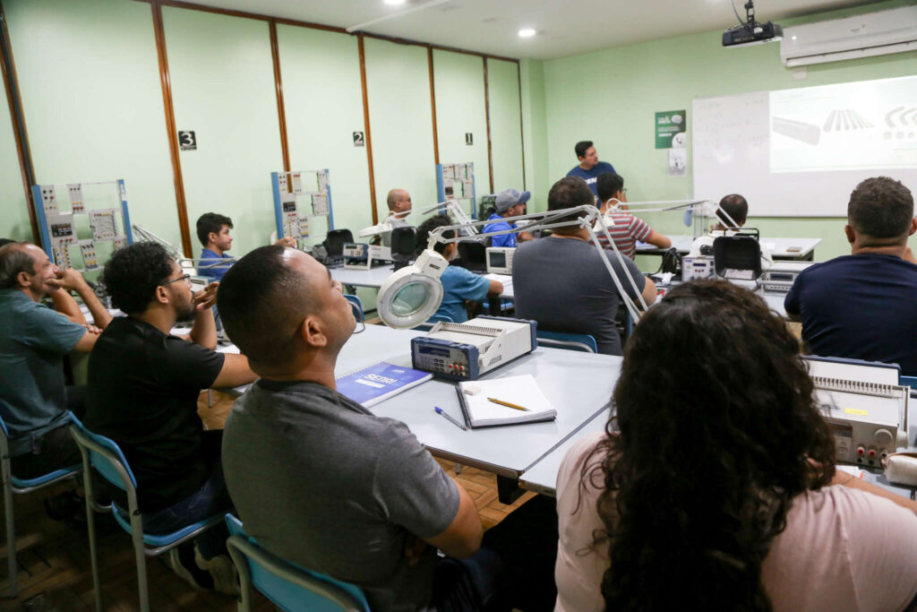 SPS oferece mais de 300 vagas para cursos gratuitos de qualificação profissional