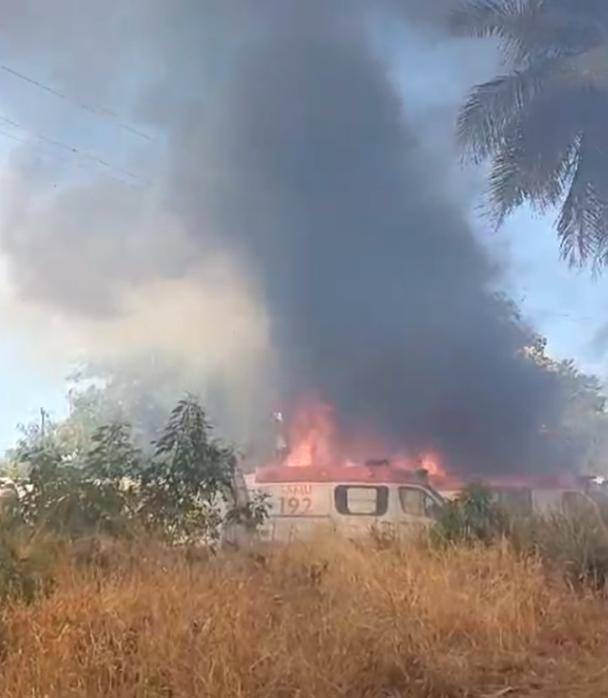 Incêndio próximo a hospital obriga retirada de pacientes; não houve feridos