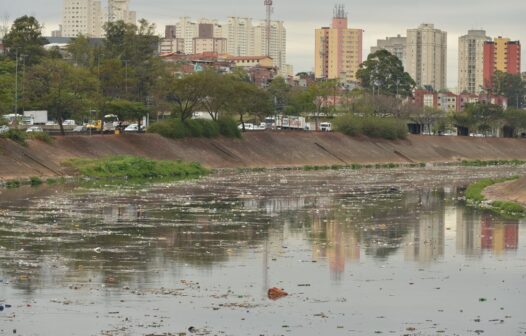 Por que mancha de poluição do Rio Tietê é a maior em mais de uma década?