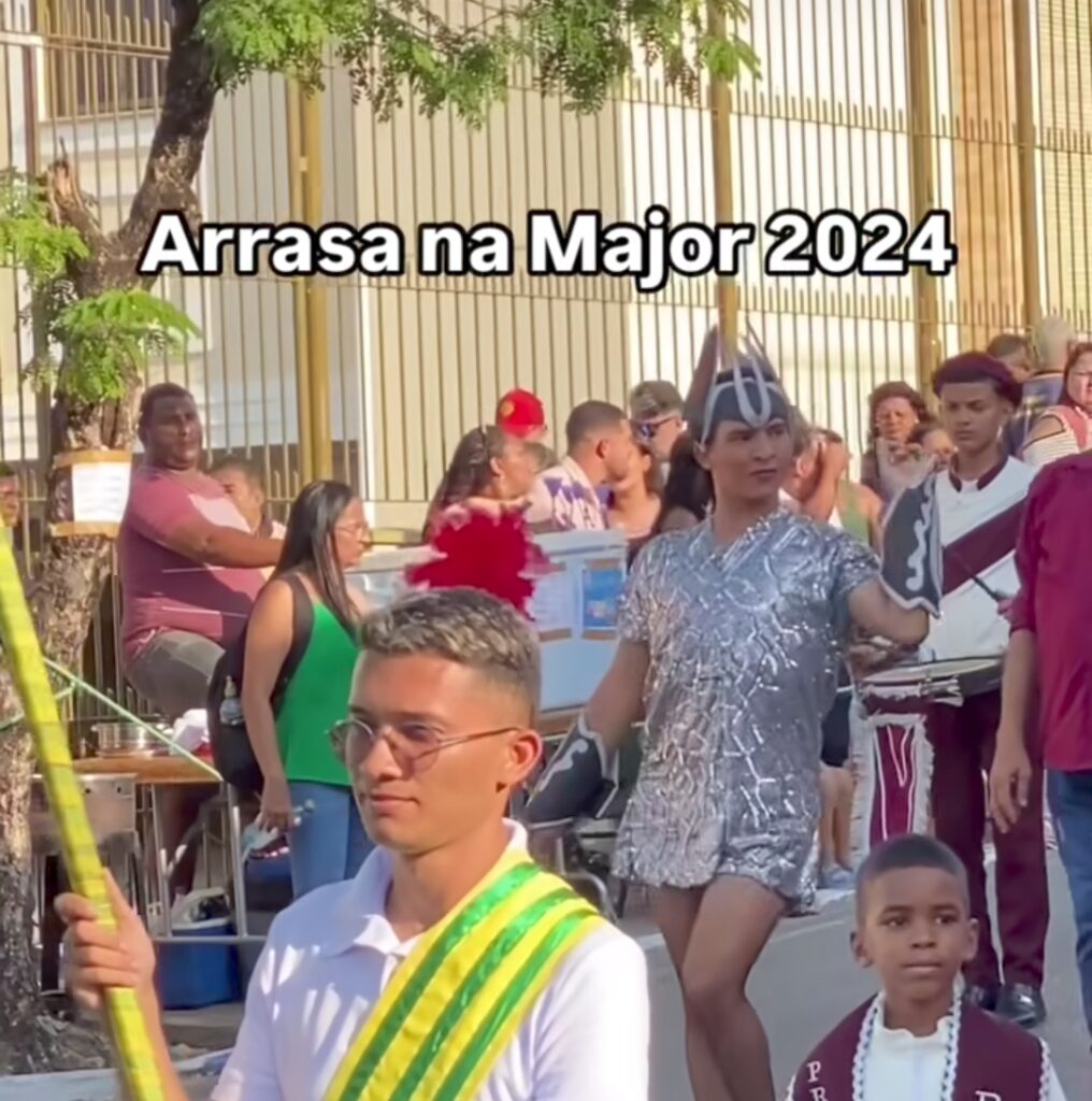 Morgana Camila faz sucesso com narração do desfile de 7 de setembro em Maranguape