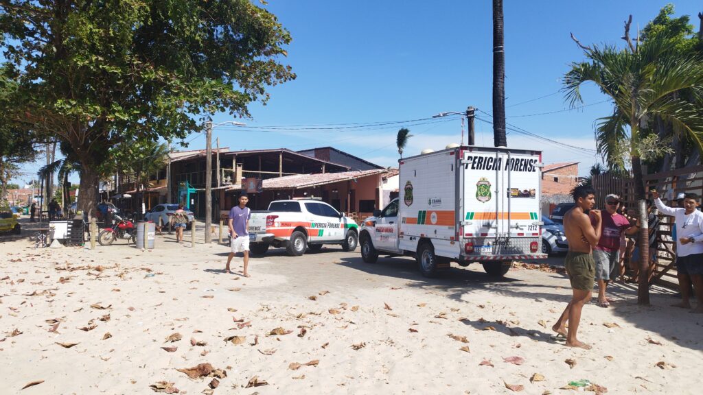 Facção mata dono de barraca de praia e proíbe passeios de buggy no Cumbuco