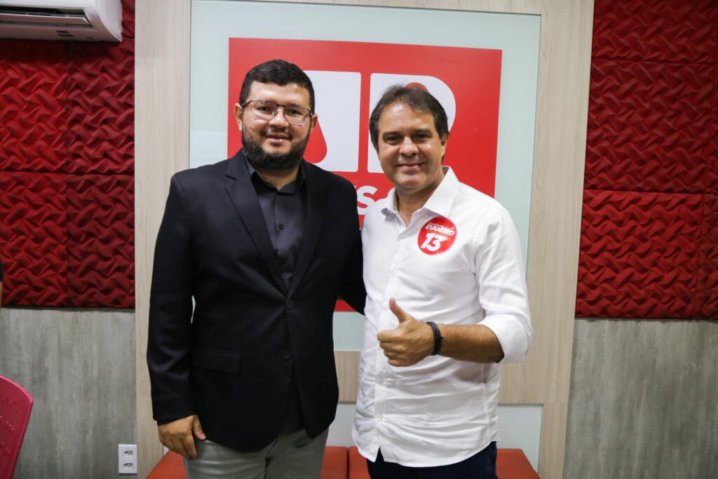 Em entrevista, Evandro Leitão destaca apoio de Lula, Camilo e Elmano em sua campanha