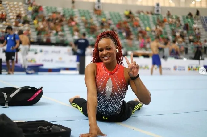 Rebeca Andrade ganha ouro nas barras assimétricas no Brasileiro, seu 1º torneio após Paris-2024