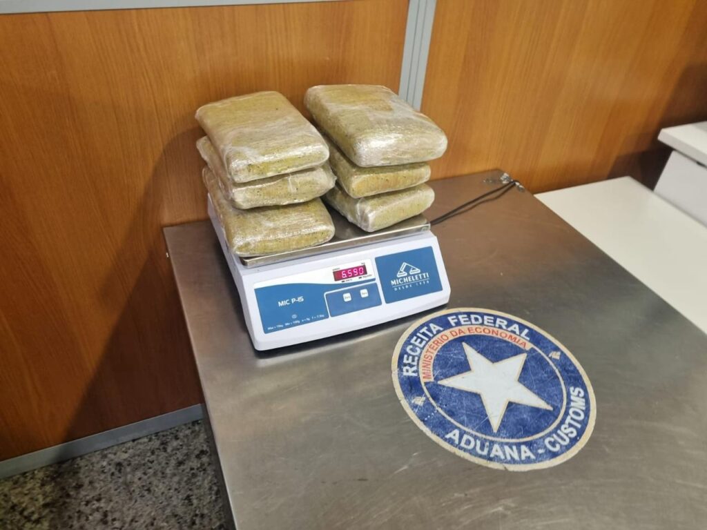 Receita Federal apreende mais de 6 quilos de skunk no Aeroporto de Fortaleza