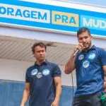 Eleições 2024 em Fortaleza: com presença de Nikolas Ferreira, André Fernandes faz adesivaço no Lagamar