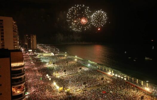 Pelo segundo ano seguido, Réveillon de Fortaleza 2025 terá três dias de festa; atrações serão divulgadas nesta terça-feira (24)