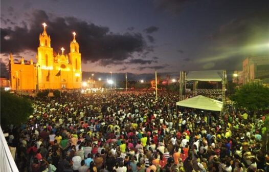 Qual o dia da festa de São Francisco em Canindé?