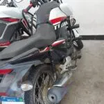 Casal é preso em posse de moto roubada e com placa adulterada em Fortaleza