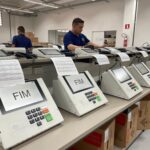 Justiça Eleitoral inicia distribuição das urnas eletrônicas para a eleição de Fortaleza